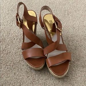 Michael Kors stewpot wedges, great condition